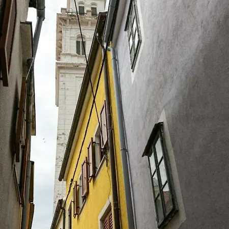 Apartamento Old Town Novi Vinodolski